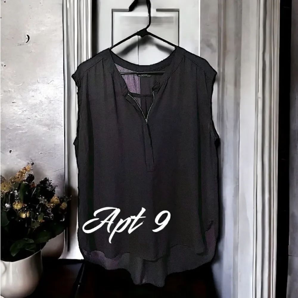 APT 9 l Sleeveless Blouse, Top l Black l Sheer l Zip front l V-neck l EUC